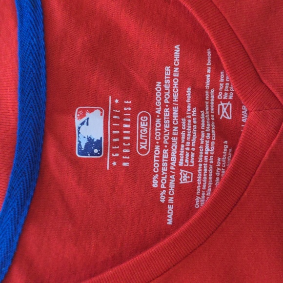 ⭐ 3/$12⭐ MLB Toronto Blue Jays T-shirt & Koozies - Picture 3 of 6